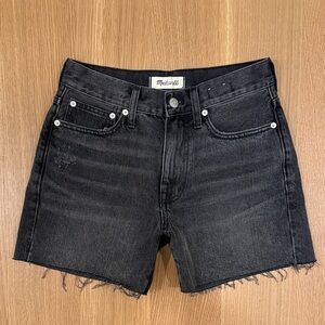NWOT Madewell Mid-Length Denim Shorts
